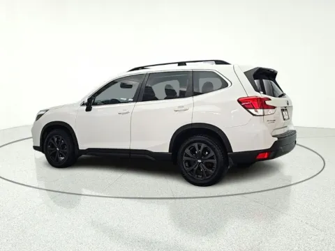 More photos of 2019 Subaru Forester Limited at CarWise Gurnee, IL