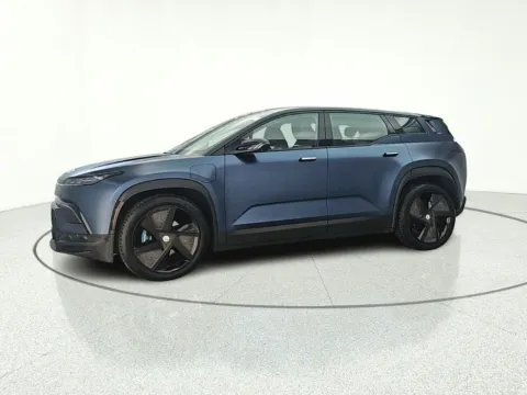 More photos of 2023 Fisker Ocean One at CarWise Gurnee, IL