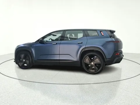 More photos of 2023 Fisker Ocean One at CarWise Gurnee, IL