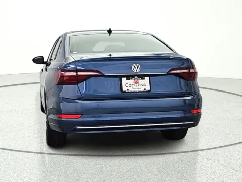 More photos of 2020 Volkswagen Jetta SEL at CarWise Gurnee, IL