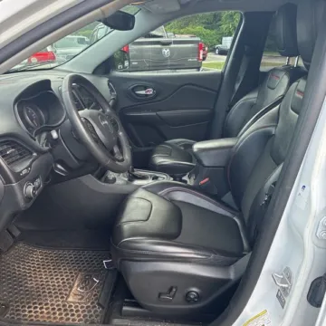 Another view of 2021 Jeep Cherokee Trailhawk for sale in Gurnee, IL at CarWise Gurnee