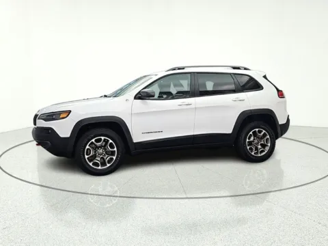 Another view of 2021 Jeep Cherokee Trailhawk for sale in Gurnee, IL at CarWise Gurnee