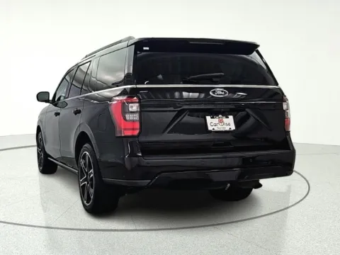 More photos of 2019 Ford Expedition Limited at CarWise Gurnee, IL