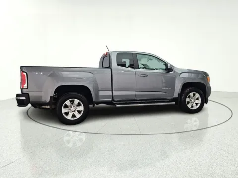 More photos of 2018 GMC Canyon SLE1 at CarWise Gurnee, IL