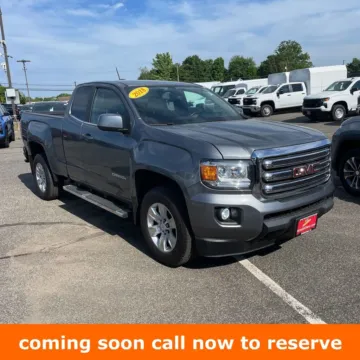 Silver 2018 GMC Canyon SLE1 for sale in Gurnee, IL