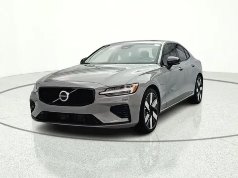 Photos of 2024 Volvo S60 Recharge Plug-In Hybrid Ultimate for sale in Gurnee, IL at CarWise Gurnee