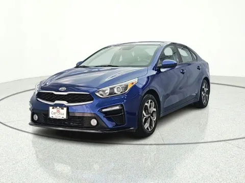 Photos of 2019 Kia Forte LXS for sale in Gurnee, IL at CarWise Gurnee