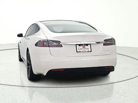 More photos of 2021 Tesla Model S Long Range at CarWise Gurnee, IL