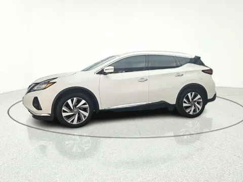 More photos of 2020 Nissan Murano SL at CarWise Gurnee, IL