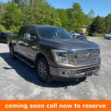 Brown 2016 Nissan Titan XD Platinum Reserve for sale in Gurnee, IL
