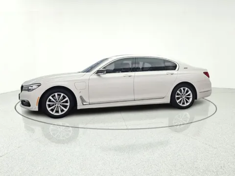 Another view of 2018 BMW 7 Series 740e xDrive iPerformance for sale in Gurnee, IL at CarWise Gurnee