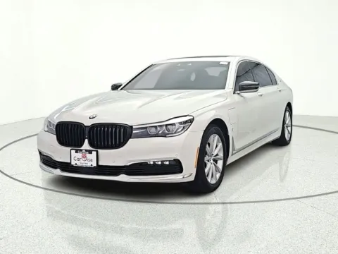Photos of 2018 BMW 7 Series 740e xDrive iPerformance for sale in Gurnee, IL at CarWise Gurnee