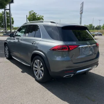 Photos of 2021 Mercedes-Benz GLE 350 for sale in Gurnee, IL at CarWise Gurnee