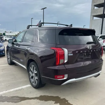 Photos of 2021 Hyundai Palisade Limited for sale in Gurnee, IL at CarWise Gurnee