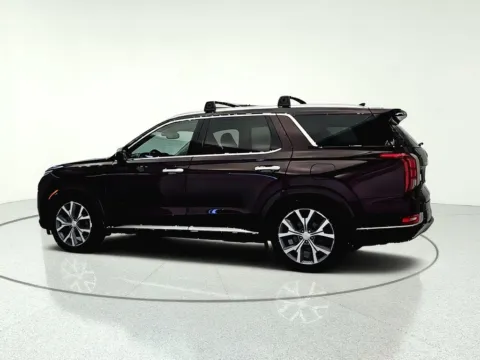 More photos of 2021 Hyundai Palisade Limited at CarWise Gurnee, IL