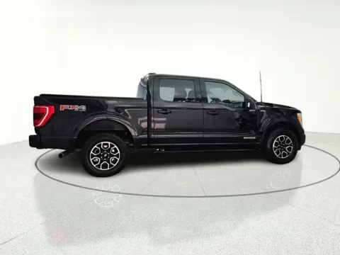 Another view of 2022 Ford F-150 XLT for sale in Gurnee, IL at CarWise Gurnee