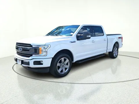 More photos of 2019 Ford F-150 XLT at CarWise Gurnee, IL