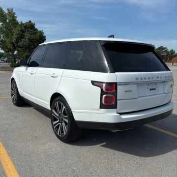 Photos of 2018 Land Rover Range Rover 3.0L V6 Supercharged HSE for sale in Gurnee, IL at CarWise Gurnee