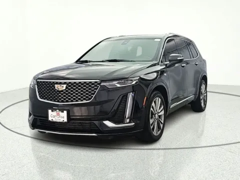 Photos of 2021 Cadillac XT6 Premium Luxury for sale in Gurnee, IL at CarWise Gurnee