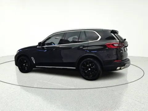 More photos of 2019 BMW X5 xDrive40i at CarWise Gurnee, IL