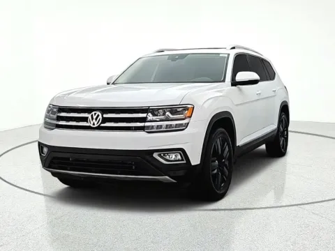 Photos of 2019 Volkswagen Atlas SEL Premium for sale in Gurnee, IL at CarWise Gurnee