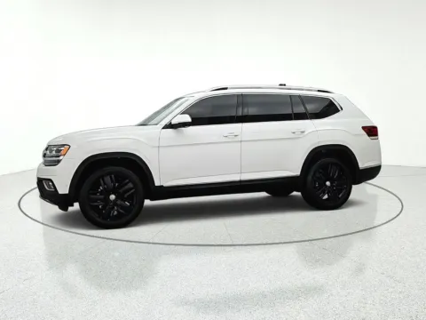 Another view of 2019 Volkswagen Atlas SEL Premium for sale in Gurnee, IL at CarWise Gurnee