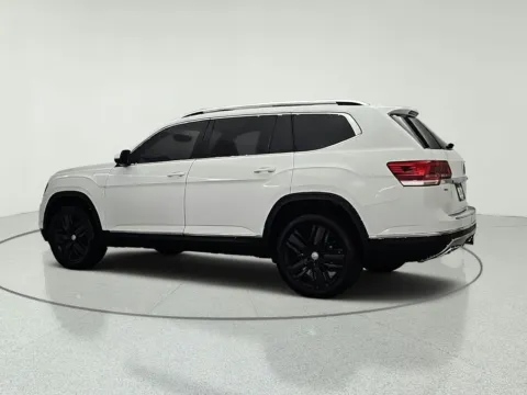 More photos of 2019 Volkswagen Atlas SEL Premium at CarWise Gurnee, IL