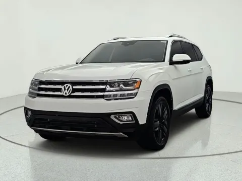 Photos of 2019 Volkswagen Atlas SEL Premium for sale in Gurnee, IL at CarWise Gurnee