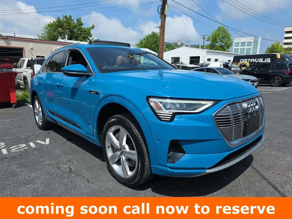 Blue 2019 Audi e-tron Premium Plus for sale in Gurnee, IL