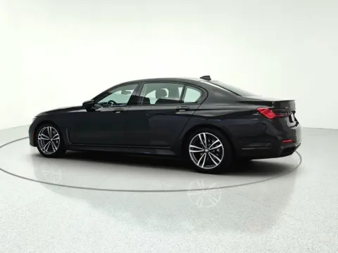 More photos of 2022 BMW 7 Series 740i xDrive at CarWise Gurnee, IL