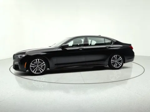 Another view of 2022 BMW 7 Series 740i xDrive for sale in Gurnee, IL at CarWise Gurnee