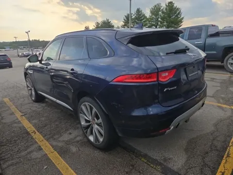 Photos of 2017 Jaguar F-PACE S for sale in Gurnee, IL at CarWise Gurnee
