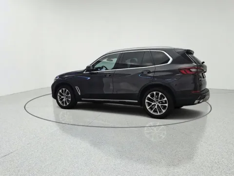 More photos of 2022 BMW X5 xDrive40i at CarWise Gurnee, IL
