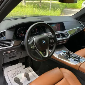 Another view of 2022 BMW X5 xDrive40i for sale in Gurnee, IL at CarWise Gurnee