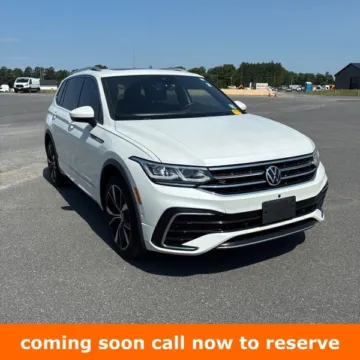 White 2022 Volkswagen Tiguan 2.0T SEL R-Line for sale in Gurnee, IL