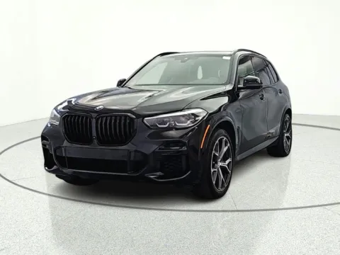 Photos of 2022 BMW X5 xDrive40i for sale in Gurnee, IL at CarWise Gurnee