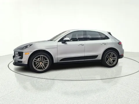 More photos of 2019 Porsche Macan at CarWise Gurnee, IL