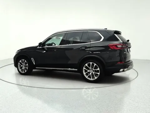 More photos of 2019 BMW X5 xDrive40i at CarWise Gurnee, IL