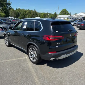 Photos of 2019 BMW X5 xDrive40i for sale in Gurnee, IL at CarWise Gurnee