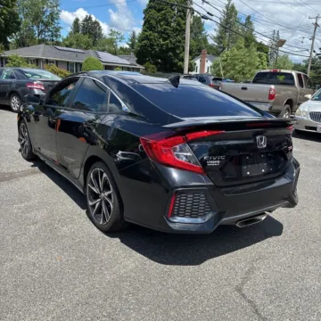 Photos of 2018 Honda Civic Si for sale in Gurnee, IL at CarWise Gurnee