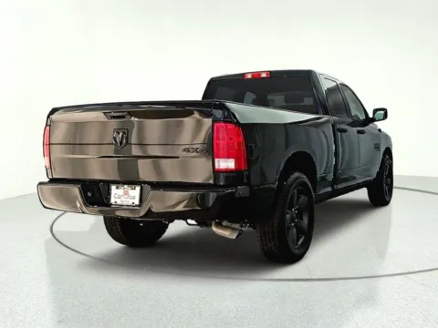 More photos of 2019 Ram 1500 Classic Express at CarWise Gurnee, IL