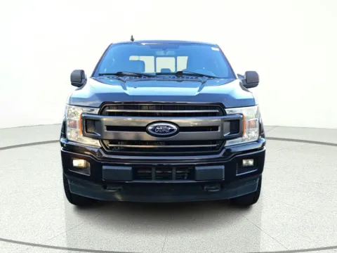 More photos of 2018 Ford F-150 XLT at CarWise Gurnee, IL