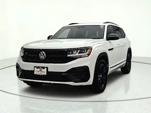 Photos of 2023 Volkswagen Atlas 3.6L V6 SEL R-Line for sale in Gurnee, IL at CarWise Gurnee