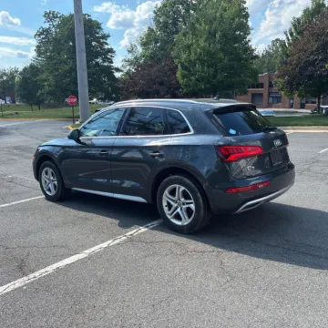 Photos of 2018 Audi Q5 2.0T Premium Plus for sale in Gurnee, IL at CarWise Gurnee