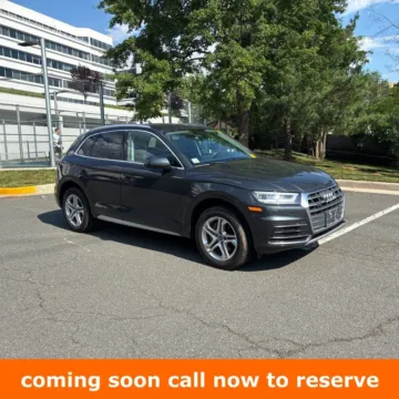 Gray 2018 Audi Q5 2.0T Premium Plus for sale in Gurnee, IL