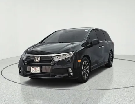 Photos of 2023 Honda Odyssey EX-L for sale in Gurnee, IL at CarWise Gurnee