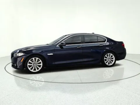 More photos of 2016 BMW 5 Series 535i xDrive at CarWise Gurnee, IL