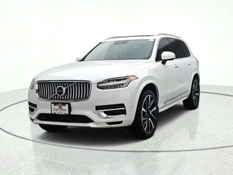 Photos of 2021 Volvo XC90 Recharge Plug-In Hybrid T8 Inscription Expression 7 Passenger for sale in Gurnee, IL at CarWise Gurnee