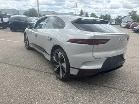 Photos of 2020 Jaguar I-PACE HSE for sale in Gurnee, IL at CarWise Gurnee