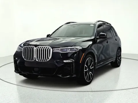Photos of 2020 BMW X7 xDrive40i for sale in Gurnee, IL at CarWise Gurnee